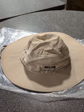 The NENA Association RapidSOS Wide Brim Sun Hat in Khaki New